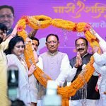 नारी शक्ति सम्मान समारोह में विभिन्न क्षेत्रों में उत्कृष्ट योगदान देने वाली महिलाओं का मुख्यमंत्री ने किया सम्मान